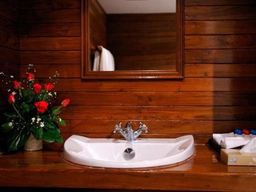 Riverhouse-The Teak House メーサリエン エクステリア 写真